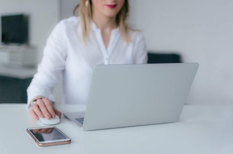 Step-by-Step Guide to Setting Up Recurring SMS Reminders