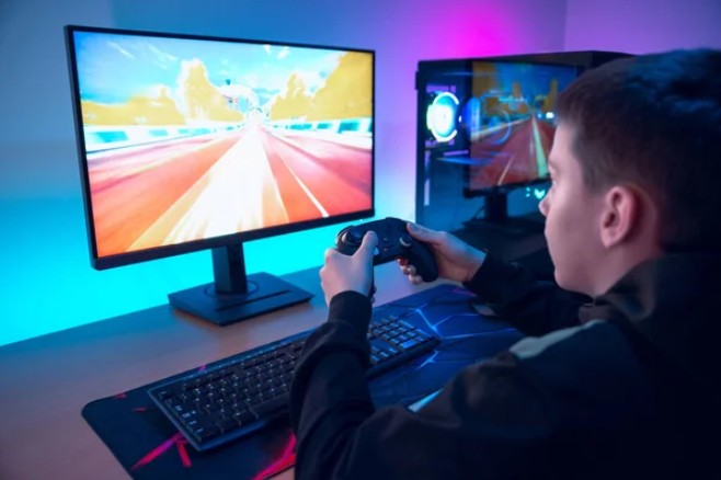 What Drives Player Interest In Online Game Platforms