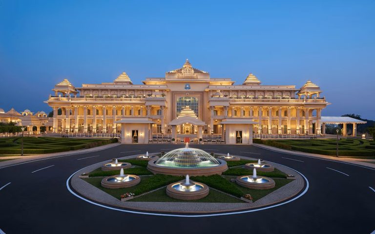 From City Chaos to Serene Escapes: Discovering Luxury Retreats Near Manesar