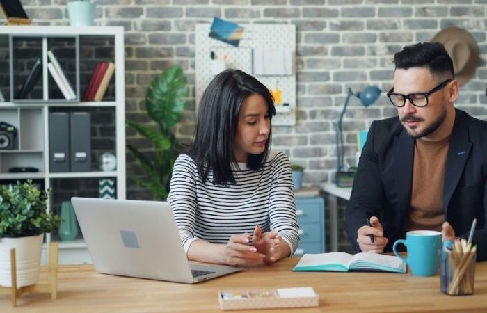 Affiliate Networks vs. Direct Partner Programs: Which Should You Join?