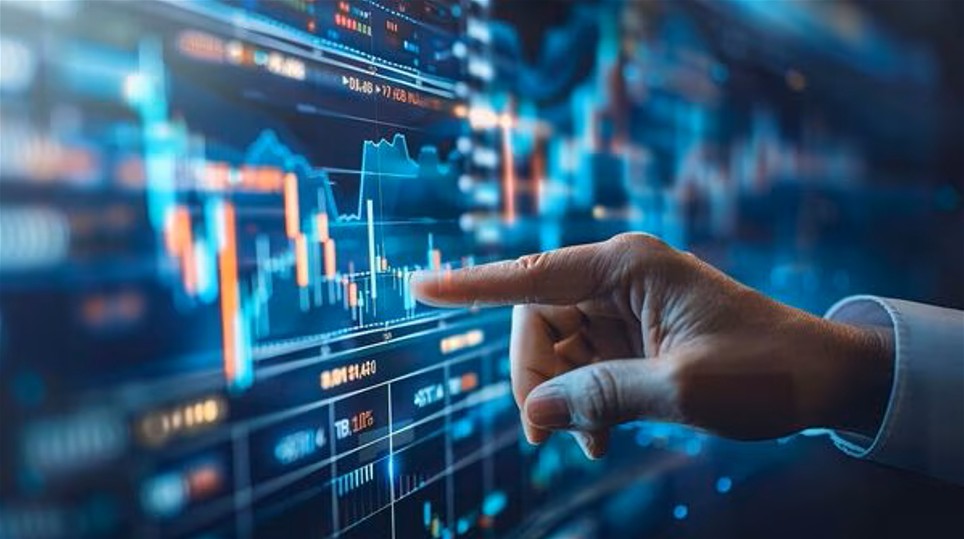 Earnings Per Share Analysis Across Nifty 50 and Midcap 100